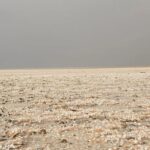 مصحوبة بالبرد.. هطول أمطار غزيرة شرق محافظة طريف 1