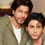 মাটিতে লুটিয়ে জুতো চুরি রুখলেন শাহরুখপুত্র আরিয়ান খান। ফাইল ছবি