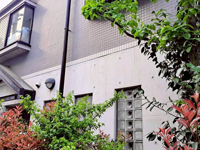 行方不明になっている男性が勤務していたIT会社の事務所=2026年4月13日午後5時45分、東京都港区赤坂、平川仁撮影