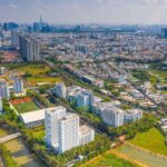 Lượng bất động sản được đem thế chấp cho các khoản vay tại ngân hàng quốc doanh tiếp tục tăng cao năm 2025 - Ảnh: QUANG ĐỊNH