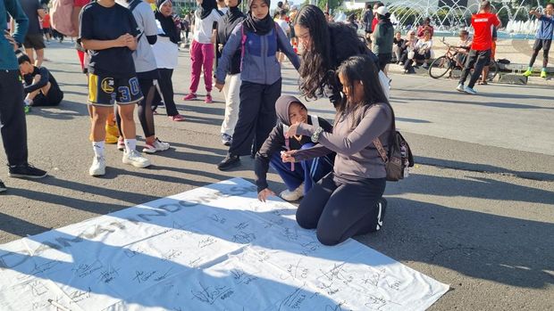 Student community holds peaceful action at CFD HI