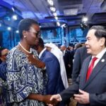 Chủ tịch Quốc hội Trần Thanh Mẫn với Chủ tịch Liên minh Nghị viện Thế giới (IPU) Tulia Ackson. (Ảnh: Doãn Tấn/TTXVN)