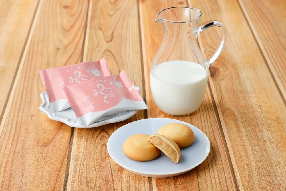 “Milk Bun ‘Nagomiruku’ (Pack of 6) for 3 People”