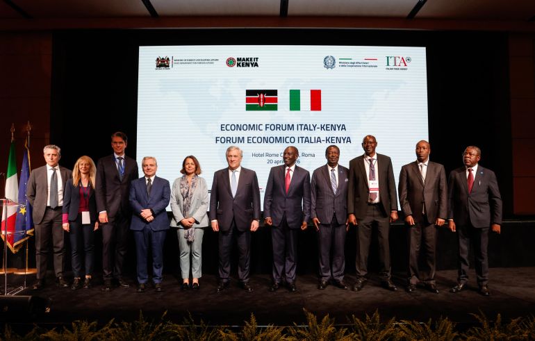 Italy's Minister for Foreign Affairs Antonio Tajani (C-L) and Kenyan President William Ruto (C-R) pose for a family photo with delegations during the Italy–Kenya Business Forum at Hotel Cavalieri Waldorf Astoria, in Rome, Italy, 20 April 2026.