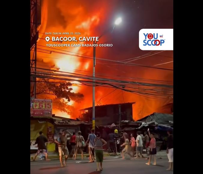 Fire razed a residential area in Bacoor, Cavite. (Video by YouScooper Cams Badajos Osorio)