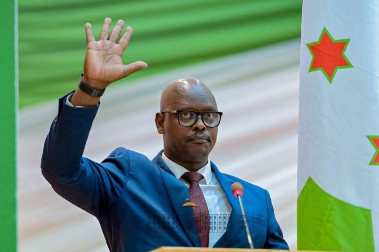 وزير الاتصالات والإعلام القتيل غابي بوغاغا (الصحافة البوروندية)