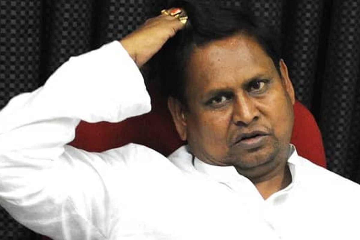 Humayun makes controversial communal comment during election campaign