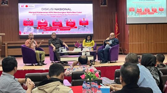 Academics Urge KPK to Have the Courage to Uncover the Customs Mafia