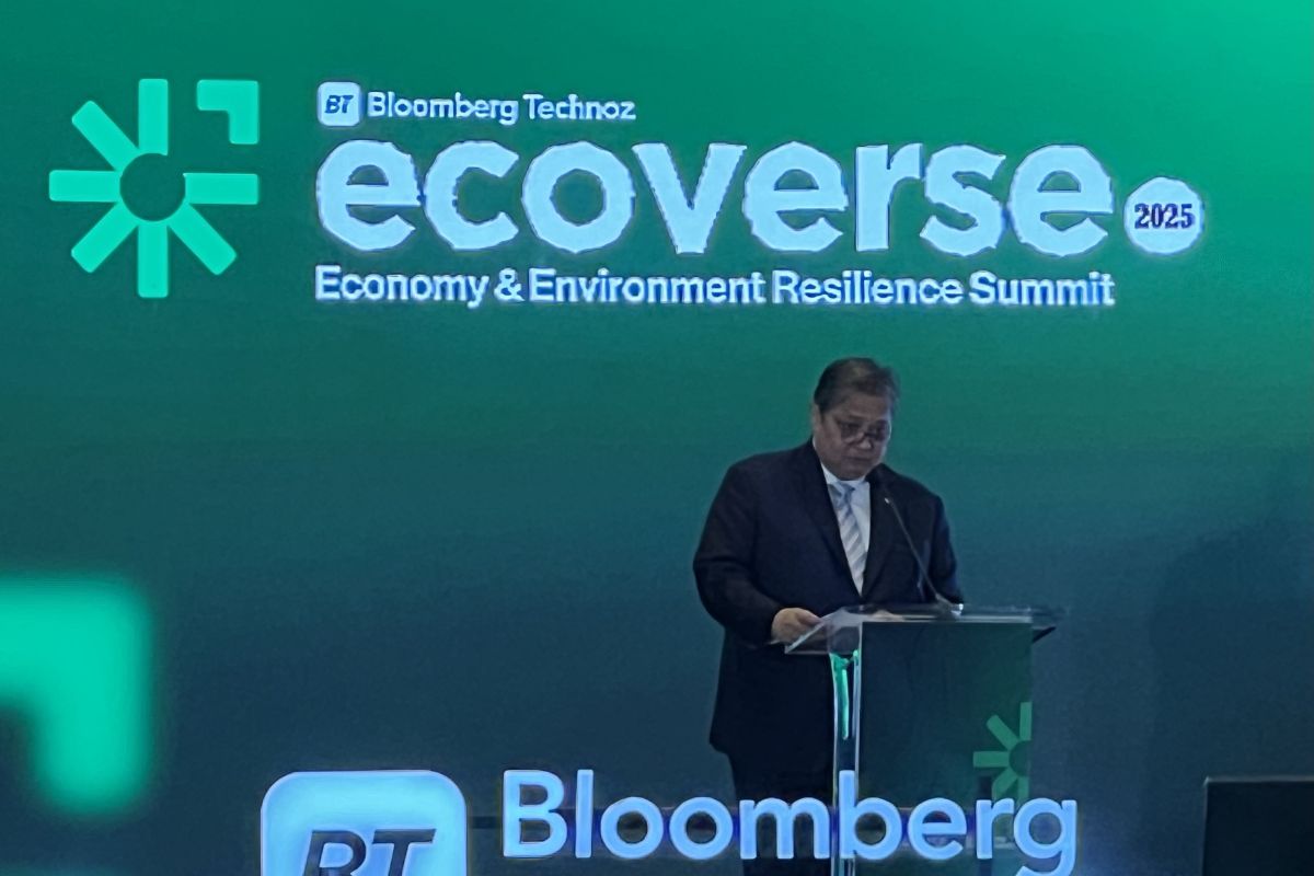 Coordinating Minister for Economic Affairs Airlangga Hartarto at an event in Jakarta on Thursday (November 20, 2025). (ANTARA/Putu Indah Savitri/rst)