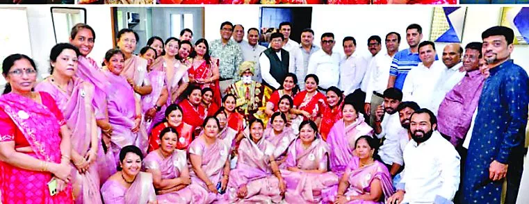 श्री श्वेतांबर स्थानकवासी जयमल जैन श्रावक संघ, त्रयनगर के तत्वावधान में आयोजित मुमुक्षु संजय पुगलिया के भव्य अभिनंदन समारोह का दृश्य