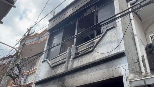 Five members of the same family died due to a fire in Grogol Petamburan, West Jakarta. The incident left deep sorrow as the victims were suspected to have been trapped during the fire.