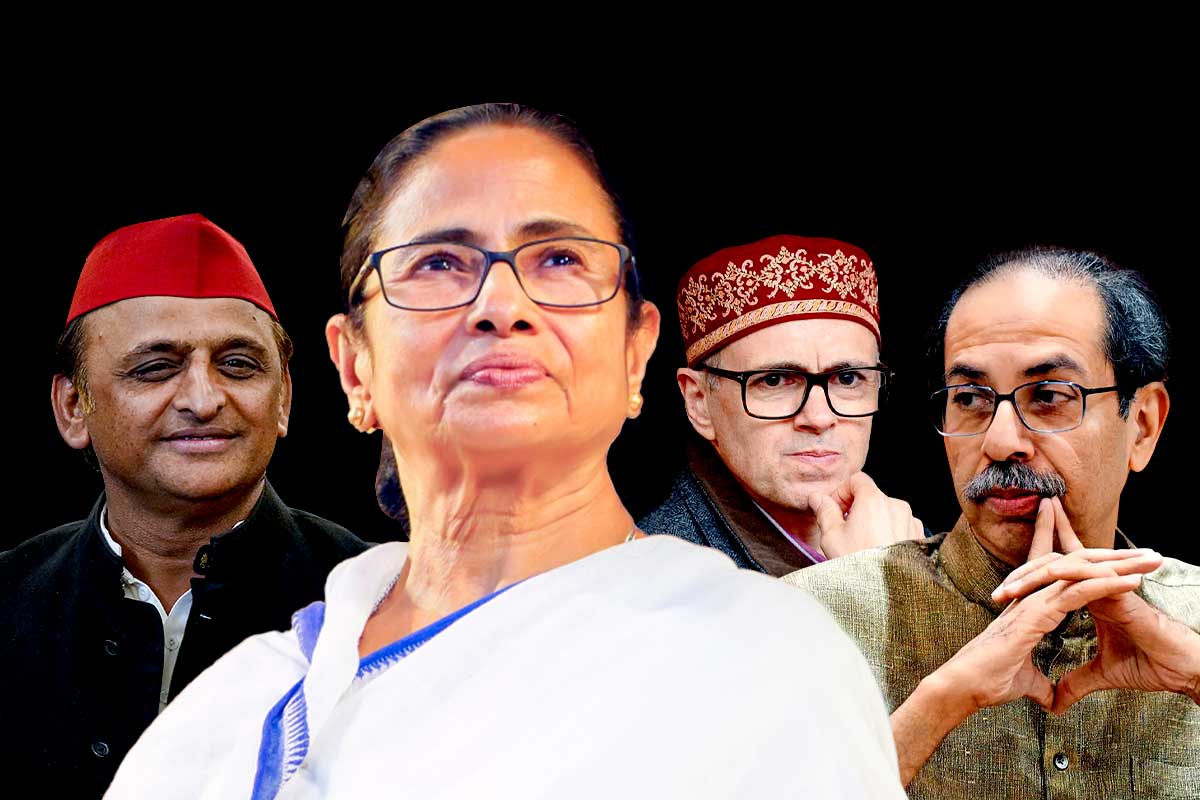 বাংলার মাটিকেই আবারও সবচেয়ে কার্যকর প্রতিরোধক্ষেত্র হিসেবে দেখছেন বিরোধীরা।