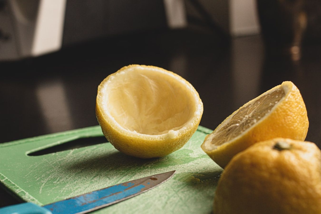 Lemon peel unsplash