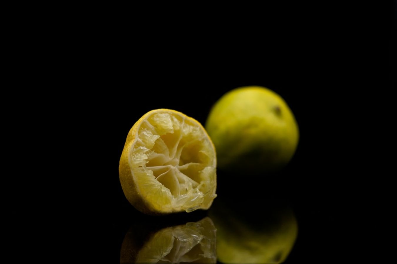 Lemon peel unsplash