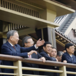 Tổng Bí thư, Chủ tịch nước Tô Lâm và các đại biểu Việt Nam tại Khu mới Hùng An ngày 14-4 - Ảnh: TTXVN