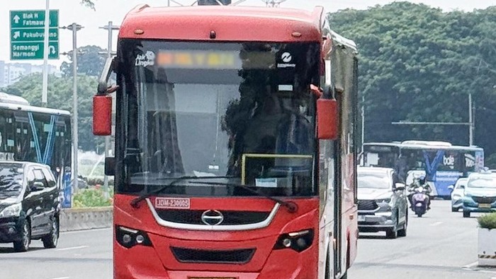 TransJakarta memperluas jangkauan di Depok. TransJ rute 9H kini melayani penumpang dari Tanah Baru, Depok menuju Pasar Minggu, Jakarta Selatan. (dok IG @infotije)