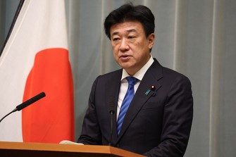 Japanese Chief Cabinet Secretary Minoru Kihara is seen at the prime minister's office in Tokyo on Oct. 22, 2025. (Mainichi)