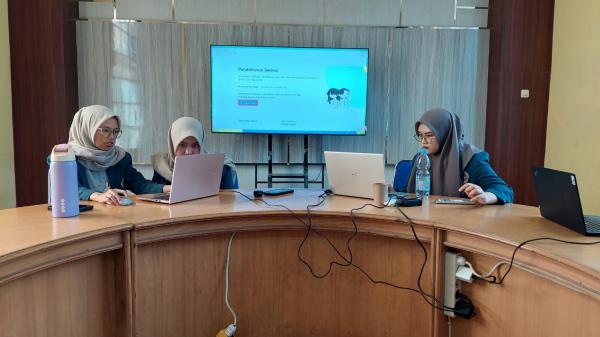 Simak tata cara pengambilan PIN SPMB Jatim 2026 secara online lengkap dengan syarat dokumen, proses verifikasi, dan jadwal pendaftaran SMA SMK. Foto iNewsSurabaya.id/saipul