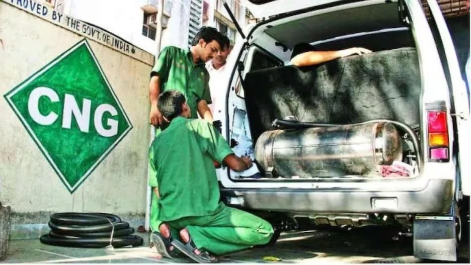 मुंबई में सीएनजी की कीमतों में बढ़ोतरी. (File Photo: ITG)
