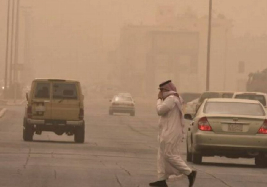 "الأرصاد": طقس حار ورياح مثيرة للأتربة الخفيفة على بعض المواقع المفتوحة