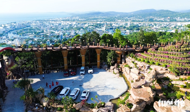 The Peak trên núi Điện Tiên (Dương Đông, đặc khu Phú Quốc, tỉnh An Giang) - Ảnh: CHÍ CÔNG