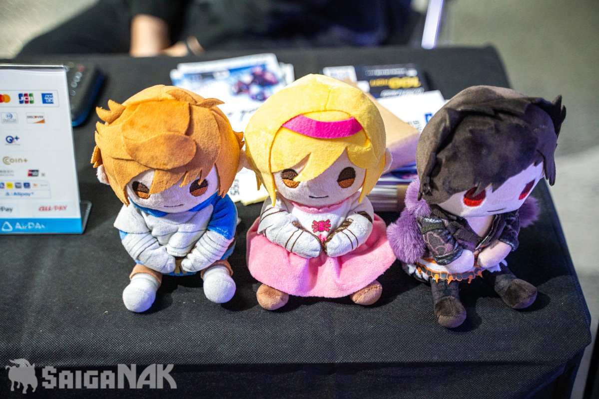 Gran, Djeeta, and Belial plushies