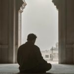 Ilustrasi Sholat. Foto: Freepik