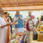 भारतीय आध्यात्मिक परंपरा का प्रतीकात्मक दृश्य