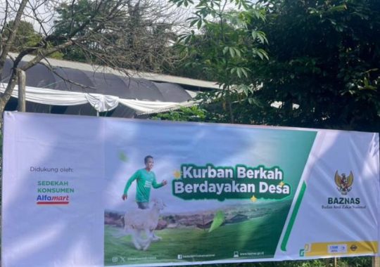 BAZNAS distributes charity from Alfamart customers, bringing joy to Eid al-Adha.