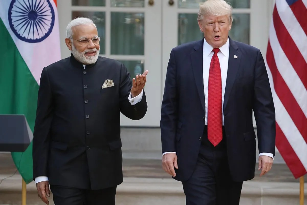 फोटो में अमेरिकी राष्ट्रपति ट्रंप और पीएम मोदी (सोर्स: ANI)
