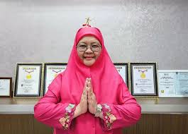 kepala diskarpus kota depok Siti Chaerijah Aurijah