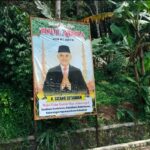 Baliho Bakal Calon Kepala Desa Jalancagak di Dusun Cidaki. Foto:M.Anwar/Radar Bandung