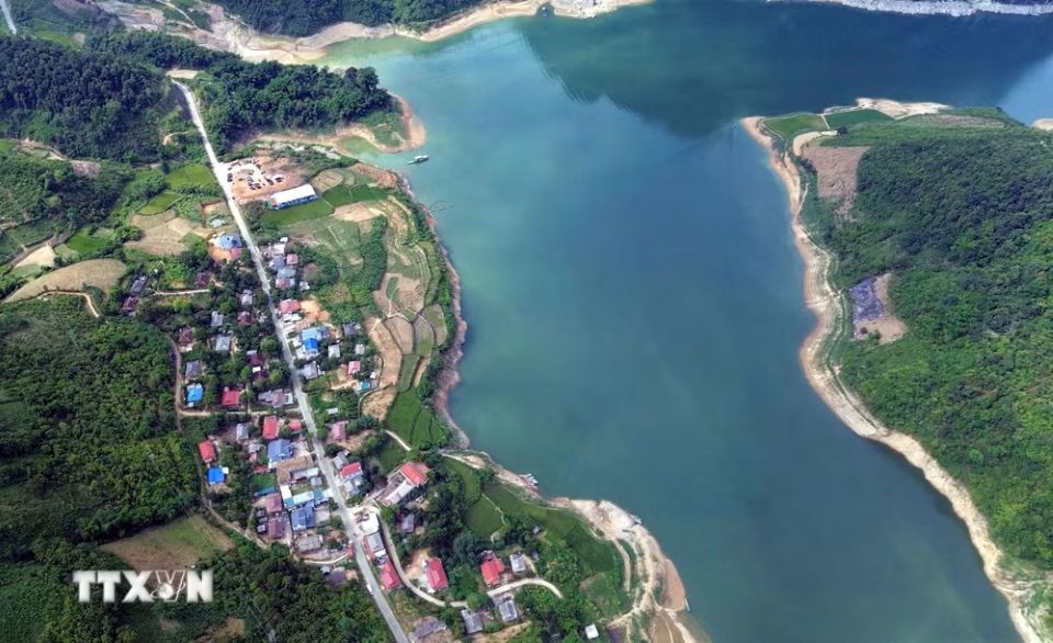 The Son La hydropower reservoir area in Chieng Lao Commune, Son La Province where the project will be developed - PHOTO: VNA