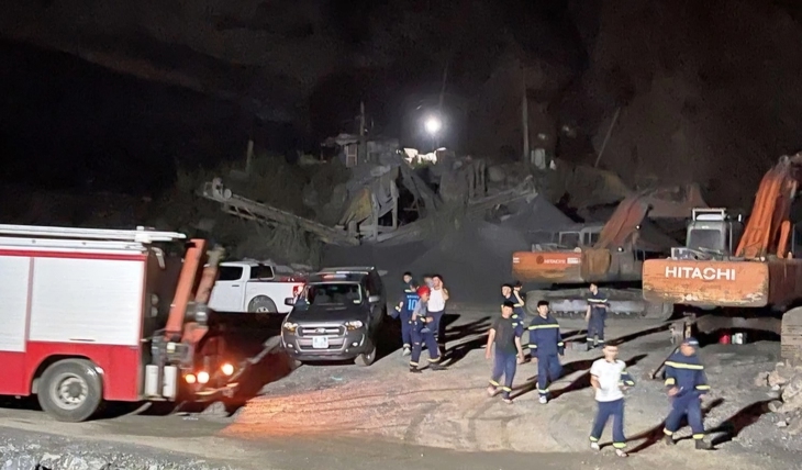 landslide - Photo 3.