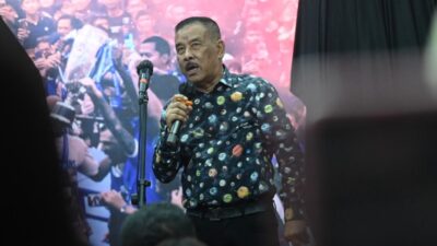 Transfer Market Heats Up, Umuh Muchtar Hints Many Persib Bandung Players Will Leave