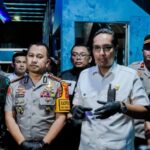 Wali Kota Medan, Rico Waas, memberikan keterangan pers. (istimewa)
