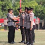 Anak buruh raih lulusan terbaik Bintara Polri 2026 di Jatim. (Foto : Istimewa).