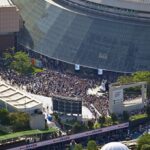 Fans gather at Tokyo Dome for Arashi's final concert in Tokyo's Bunkyo Ward on May 31, 2026, as seen from a Mainichi Shimbun helicopter. (Mainichi/Natsuki Nishi)