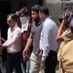 स्पेशल सेल की गिरफ्त में आयाहुजैफा हाशमी. (Photo: Screengrab)