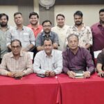 अग्रवाल समाज अत्तापुर सेन्ट्रल शाखा की वार्षिक आम सभा में उपस्थित पदाधिकारी व सदस्य।