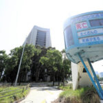 警視庁本部=2025年7月4日午後1時53分、東京都千代田区