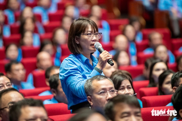 Bà Trần Thị Chi - Chủ tịch Công đoàn Công ty TNHH New Wing Interconnect Technology - Ảnh: NAM TRẦN