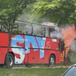 ｢変だなと思っていたら火が…｣ 観光バス全焼 運転席付近が激しく燃える 期間限定の｢おくひだマウンテンバス｣ 岐阜･高山市 | 名古屋・愛知・岐阜・三重のニュース【CBC news】 | CBC web