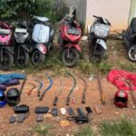 Foto: Patroli Brimob Polda Metro Jaya menggagalkan rencana tawuran pemuda di Kota Bekasi, Jabar. Tiga orang diamankan karena membawa senjata tajam (tajam). (dok Istimewa)