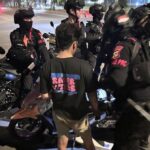 Brimob Polda Metro Jaya patroli di kawasan Bekasi. (Foto: Istimewa).