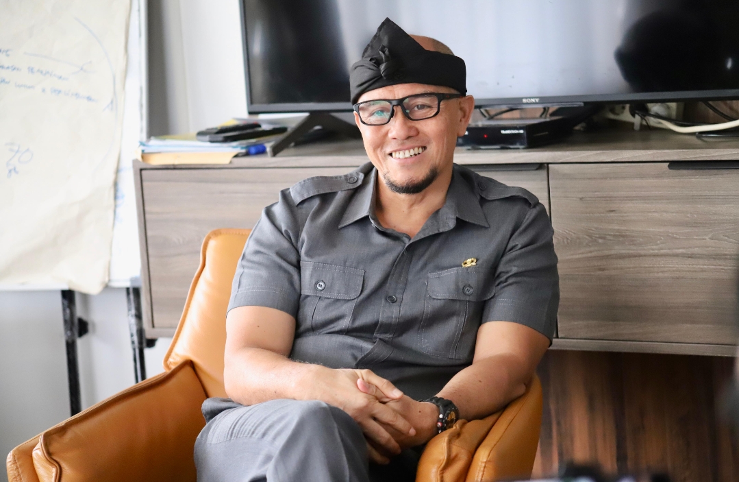 Edwin Senjaya.