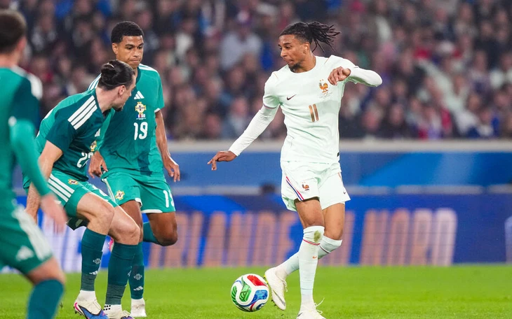 Olise shines brightly, overshadowing both Mbappe and Dembele - Image 3.