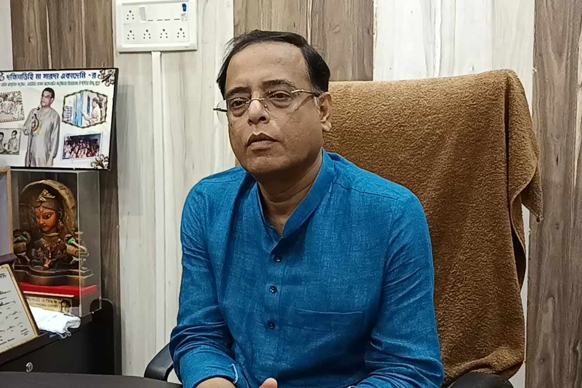 রাজনৈতিক সন্ন্যাসের সিদ্ধান্ত প্রাক্তন মন্ত্রী স্নেহাশিস চক্রবর্তীর